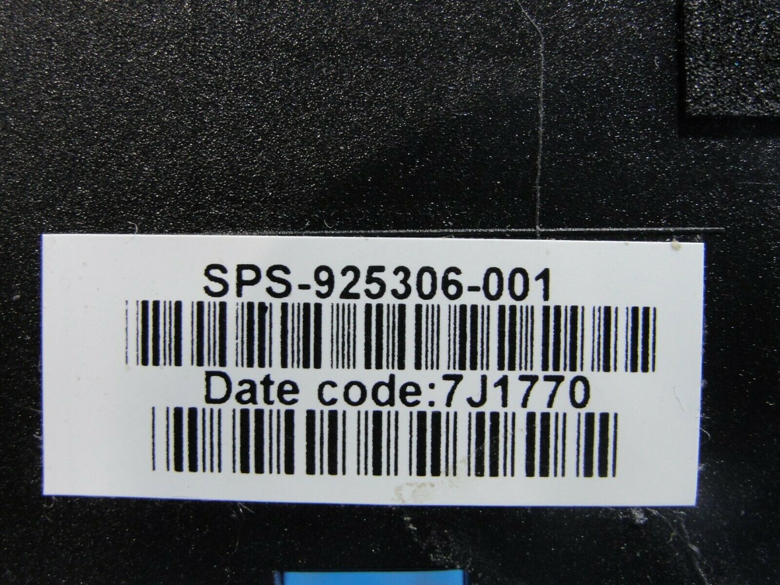 HP 15t-bs000 15.6 HP 15t-bs000 15.6